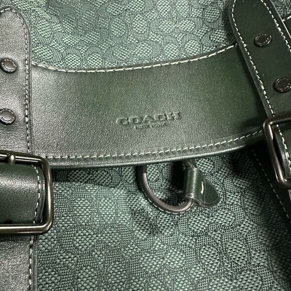 New Coach Hitch Amazon Green Micro Signature Jacquard Leather Backpack - Picture 9 of 13
